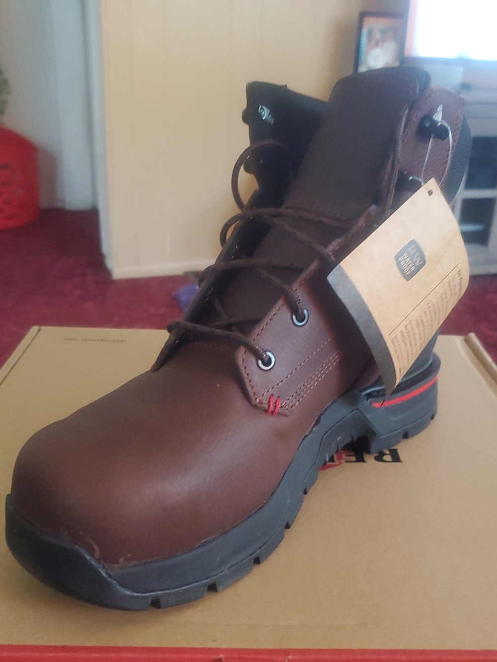 Red Wing Mens Size 12D Work Boot NIB